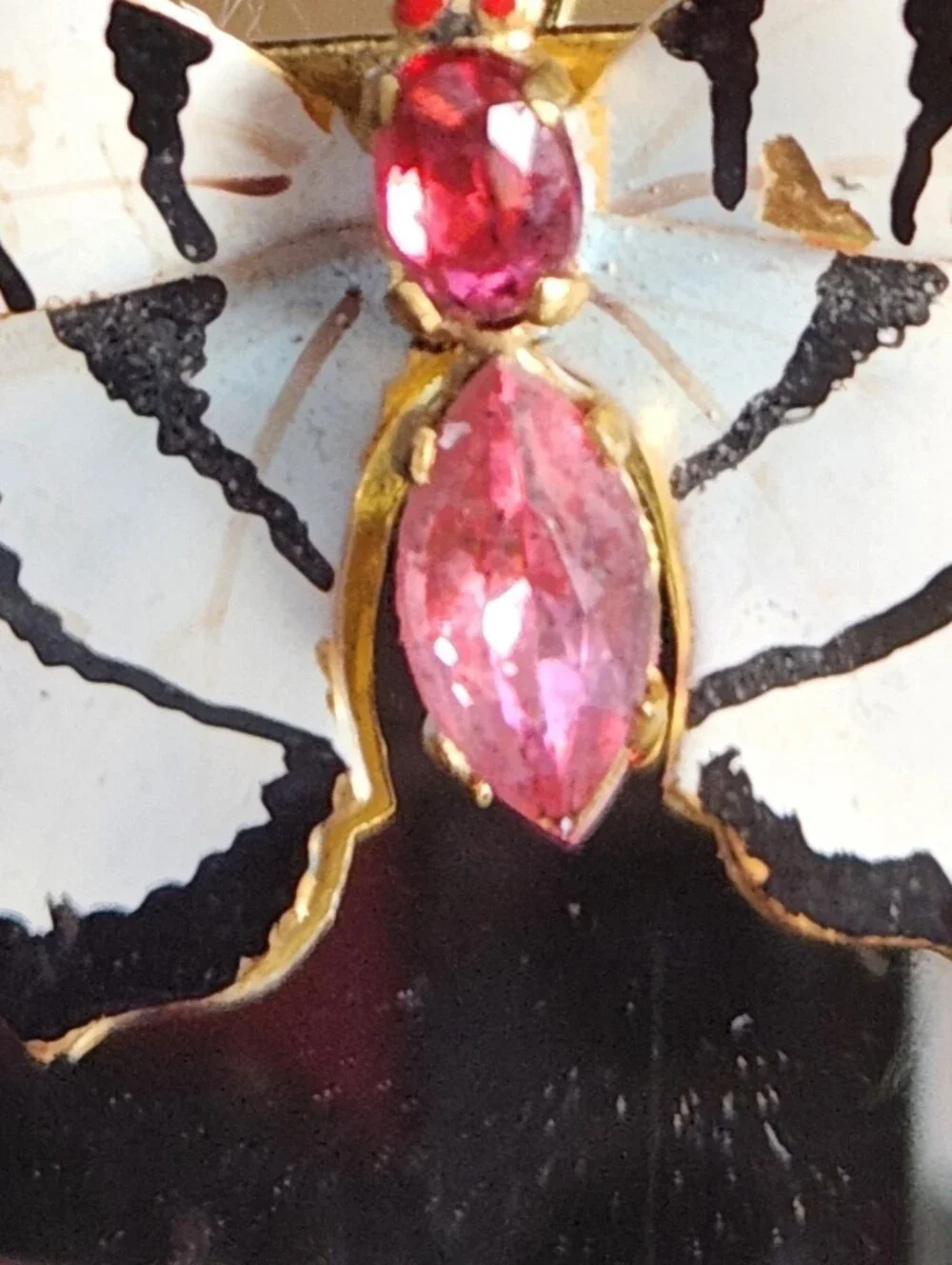 VTG 70s Butterfly Czechoslovakia Handpaint White PINK Crystal STRIPES Brooch 2
